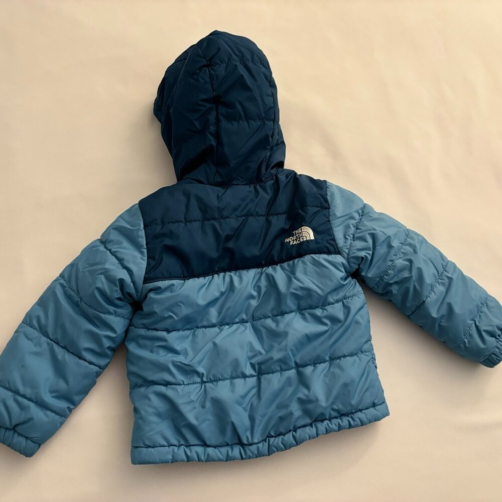 The North Face Kids Blue Puffer Jacket - Picture 2 of 2